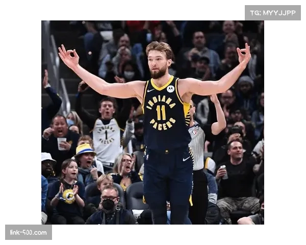 洛夫顿关键得分助球队逆转 末节表现彰显大心脏属性